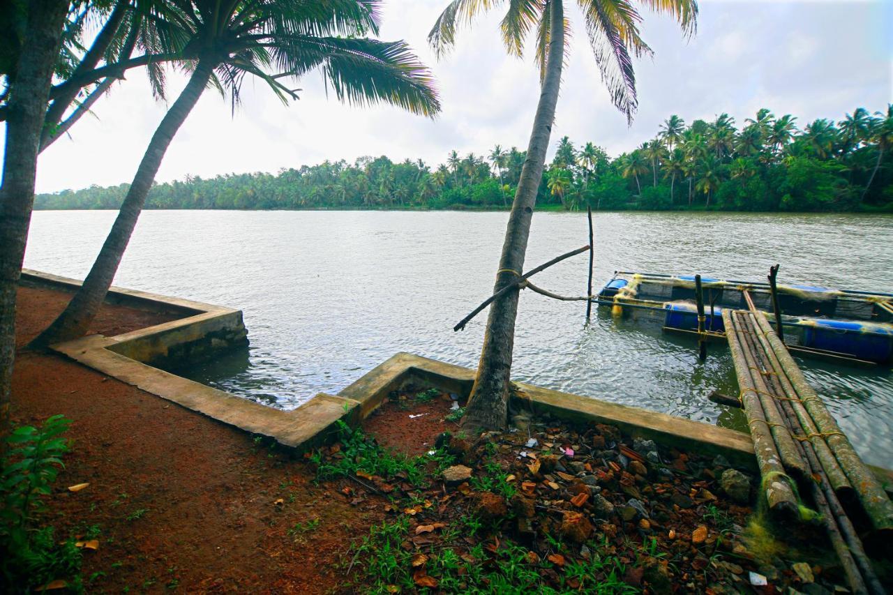 Munroe Lagoons โกลลัม ภายนอก รูปภาพ